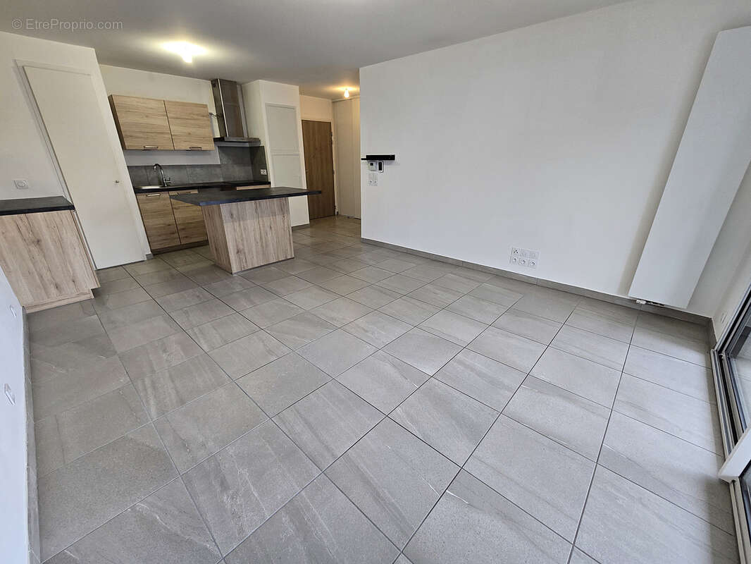 Appartement à ANNECY-LE-VIEUX