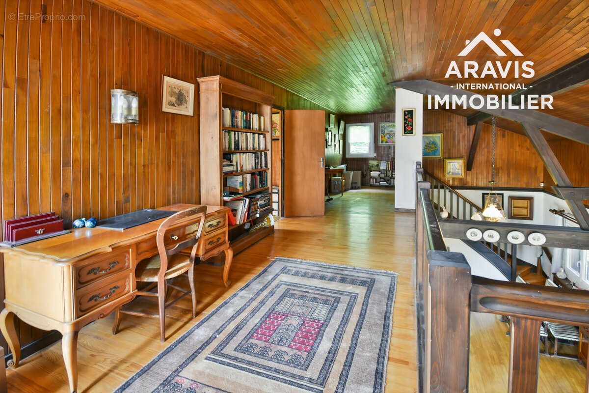 Chalet de caractère sur les hauteurs de Faverges - photo 12