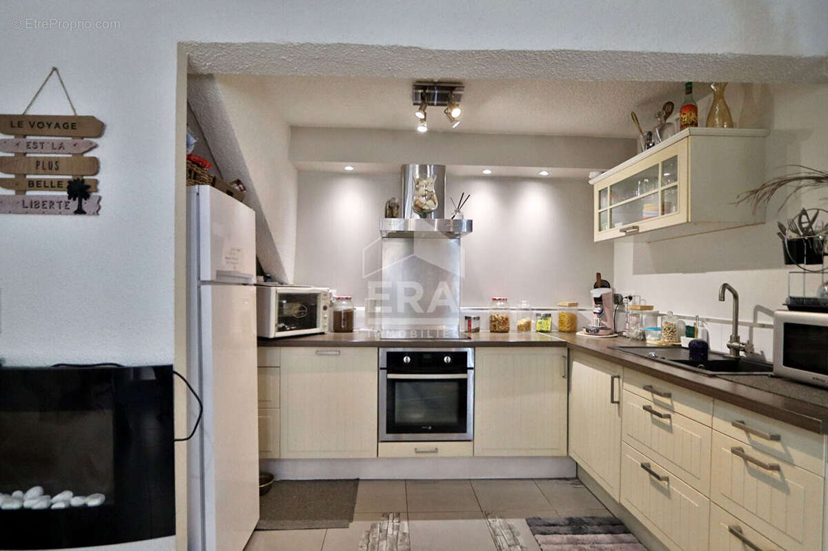 Maison à LEZIGNAN-CORBIERES