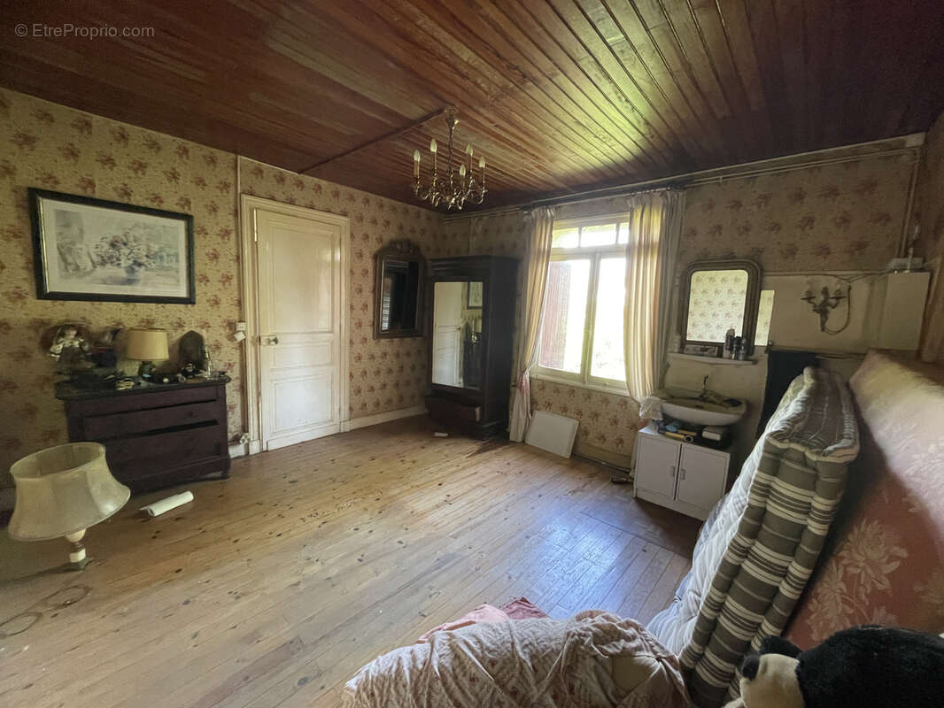 Maison à CASTELJALOUX