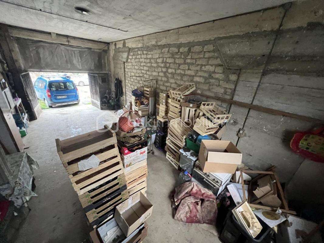 Maison à CHATEAUNEUF-SUR-ISERE