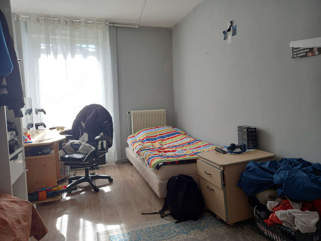 Appartement à FOUGERES