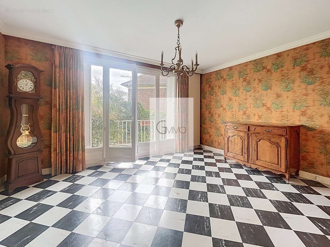 Appartement à CACHAN