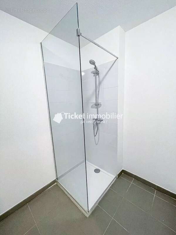 Appartement à CORNEBARRIEU