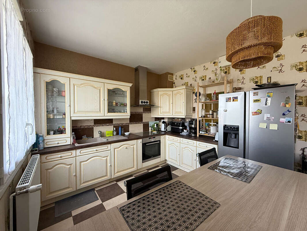Maison Chamblet 8 pièce(s) 178 m2 - photo 5