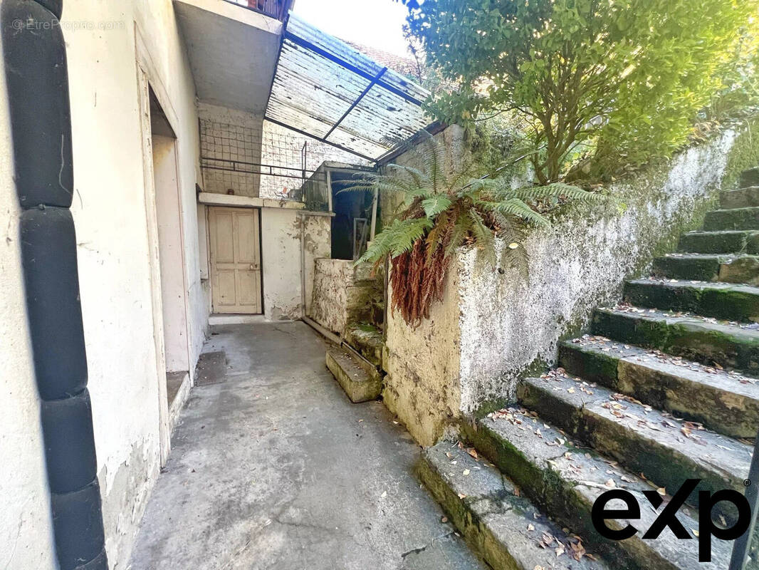 Appartement à LE PONT-DE-BEAUVOISIN