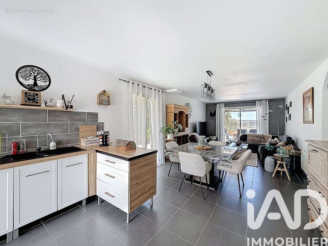 Photo 5 - Maison à ABEILHAN