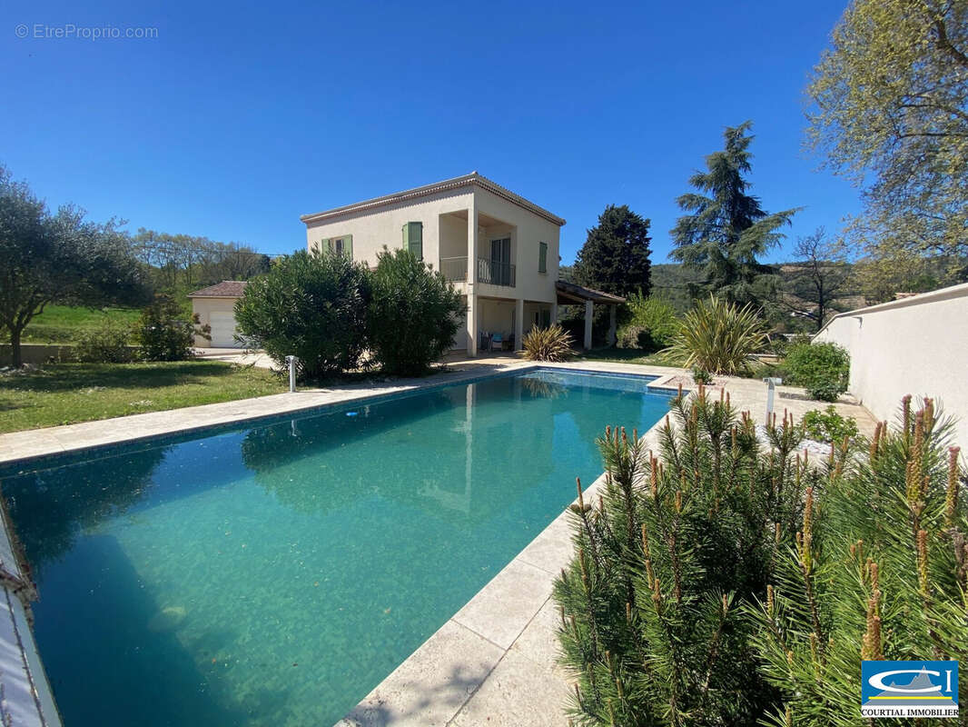 Maison à TOURNON-SUR-RHONE