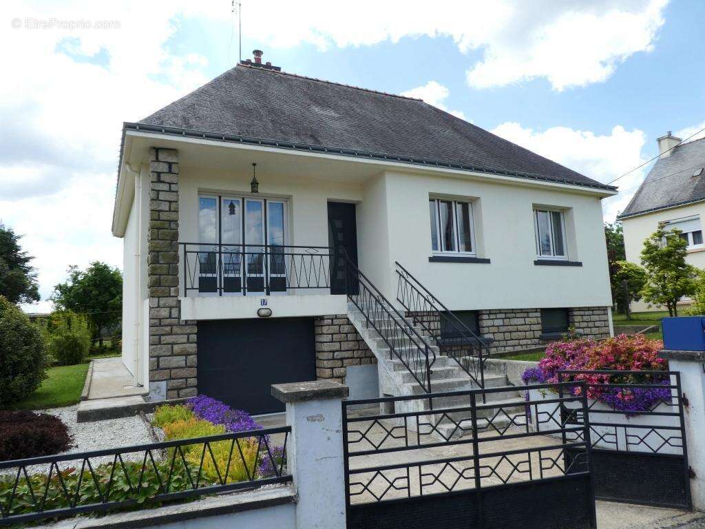 Maison à LE CROISTY