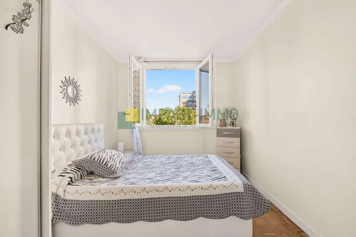 Appartement à CLICHY
