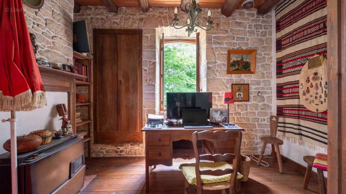 SECTEUR GOURDON - Charme et authenticité pour cet Ensemble en pi - photo 14