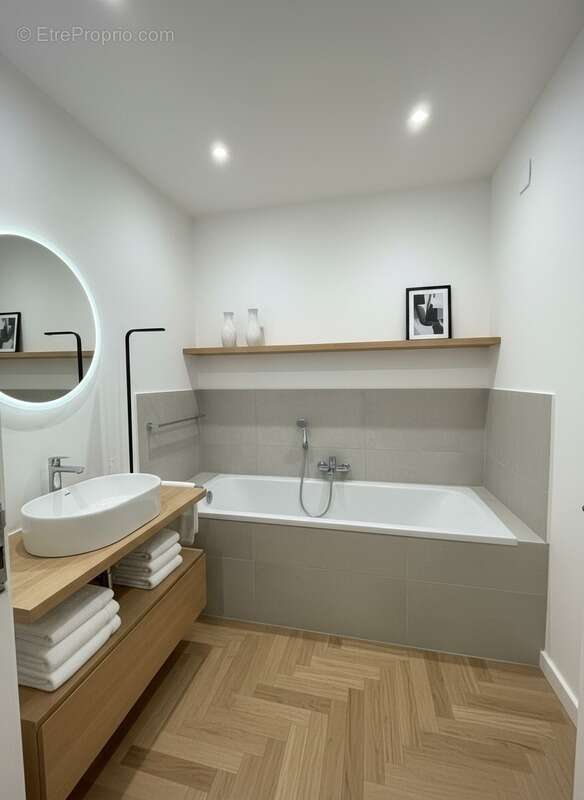 Maison à SAINTE-JAMME-SUR-SARTHE