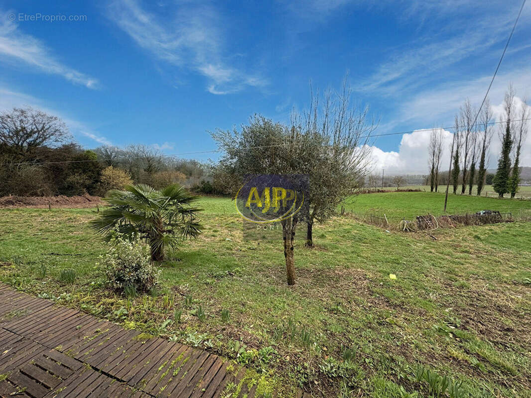 Maison à SAINT-GILLES-VIEUX-MARCHE