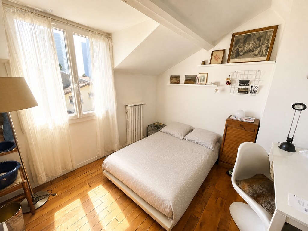 Maison de charme avec jardin et garage - photo 6