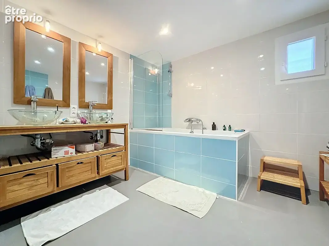 Maison à vendre 8 pièces SAINT GENIS POUILLY (01) - photo 10