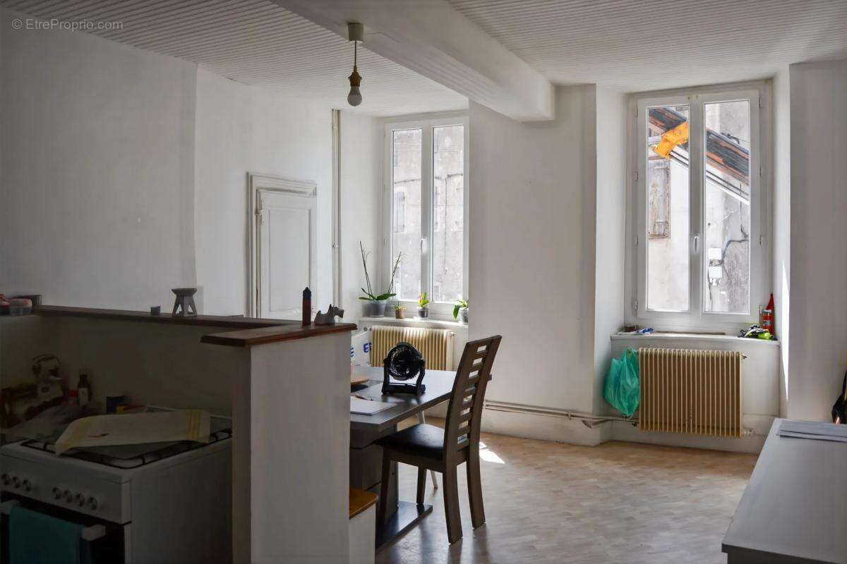 Maison à MIRAMONT-DE-COMMINGES