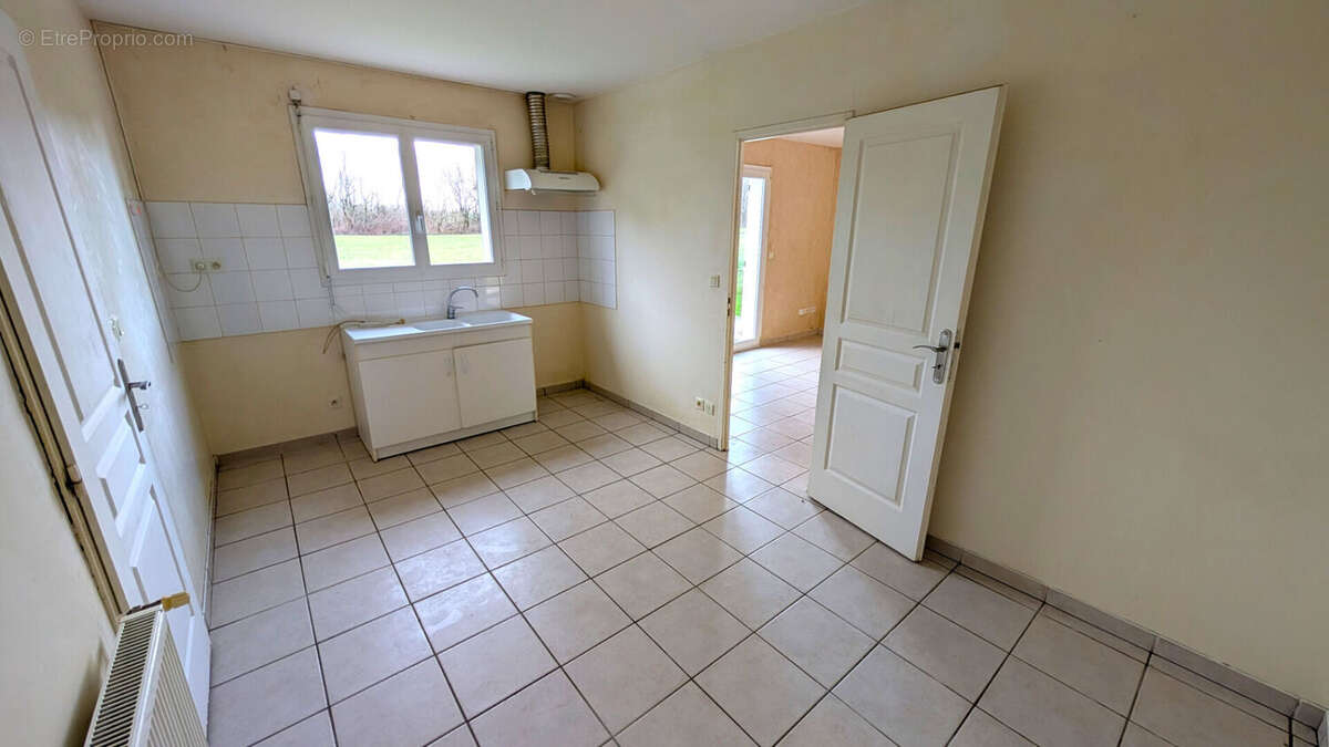Maison à CAZERES-SUR-L'ADOUR