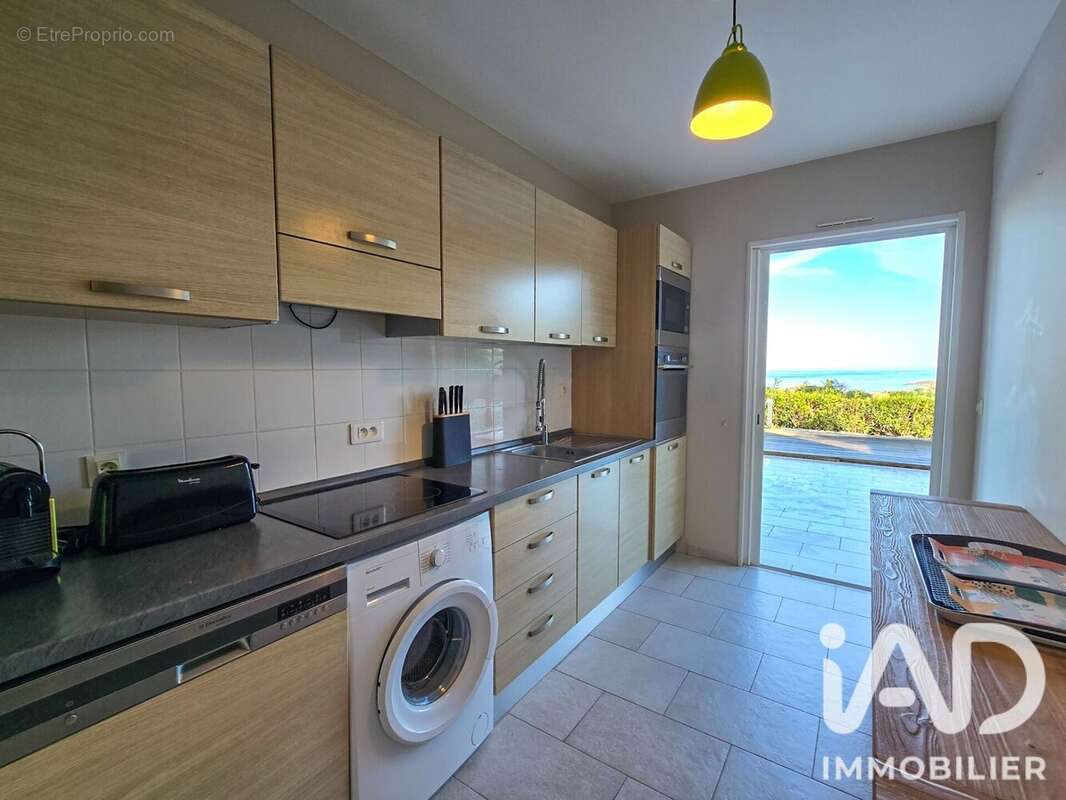 Appartement 73 m² à Lumio  - photo 6