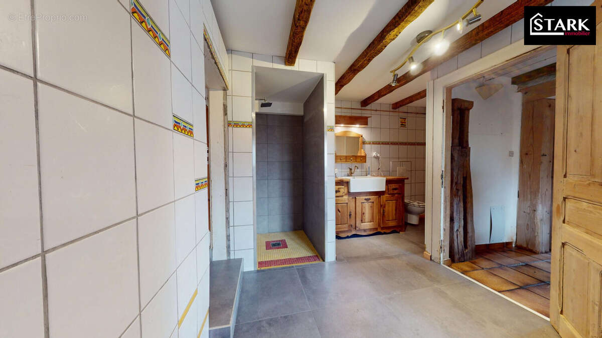 Maison à AUXELLES-HAUT