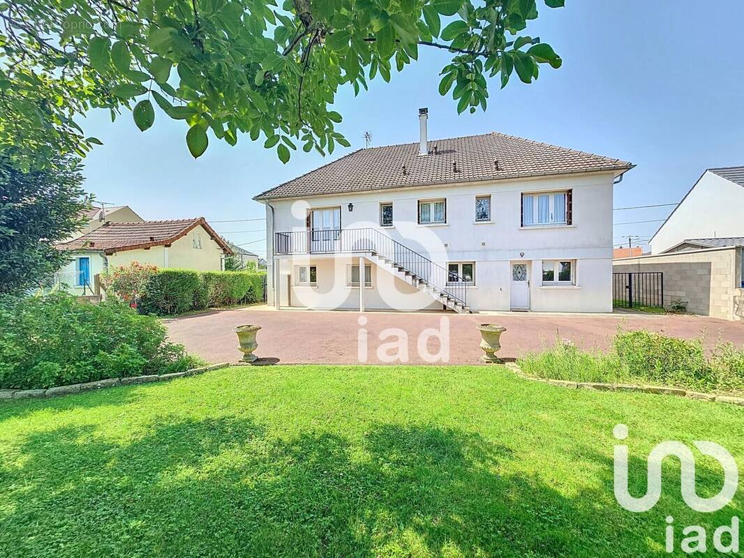 Photo 1 - Maison à OZOIR-LA-FERRIERE