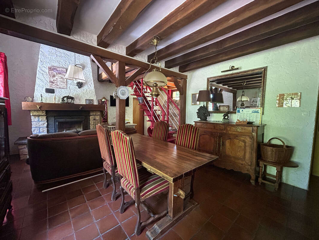 Maison à LA POTERIE-AU-PERCHE
