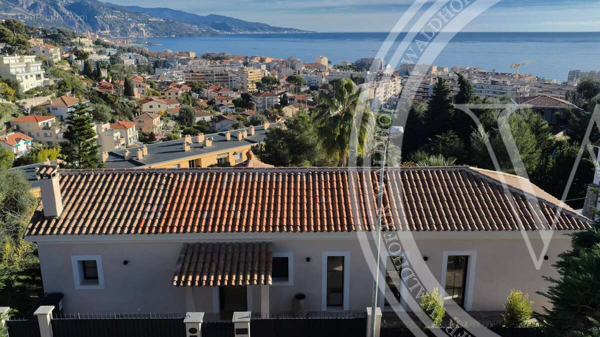 Elégante villa rénovée avec piscine - Roquebrune-Cap-Martin - photo 2