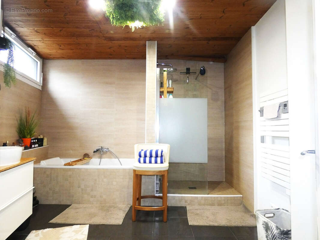Maison 9 pièces,  5 chambres, terrain 1140 m2, garage... - photo 14