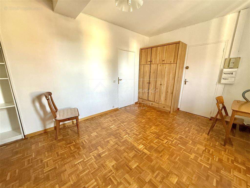 Maison à MILLY-LA-FORET