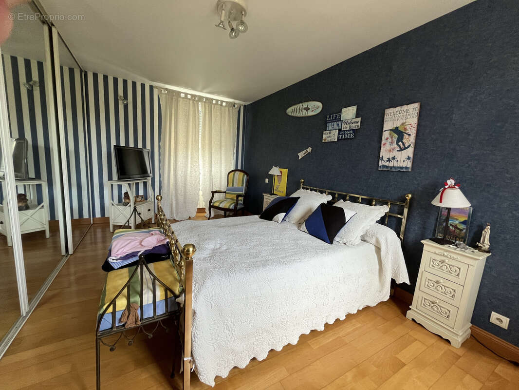 Maison de 153m2 avec extérieur et garage basse ville d'Auch - photo 10
