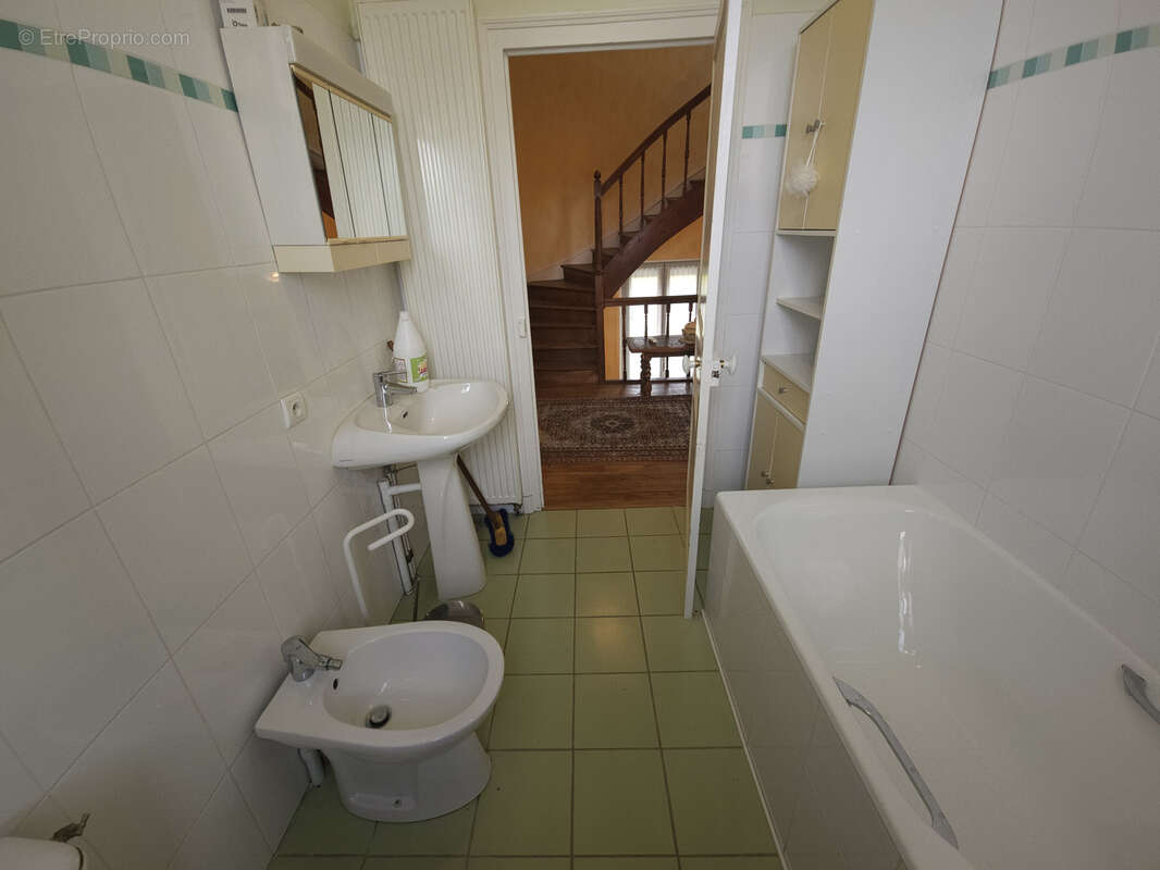 Maison à SAINT-GERMAIN-LES-BELLES