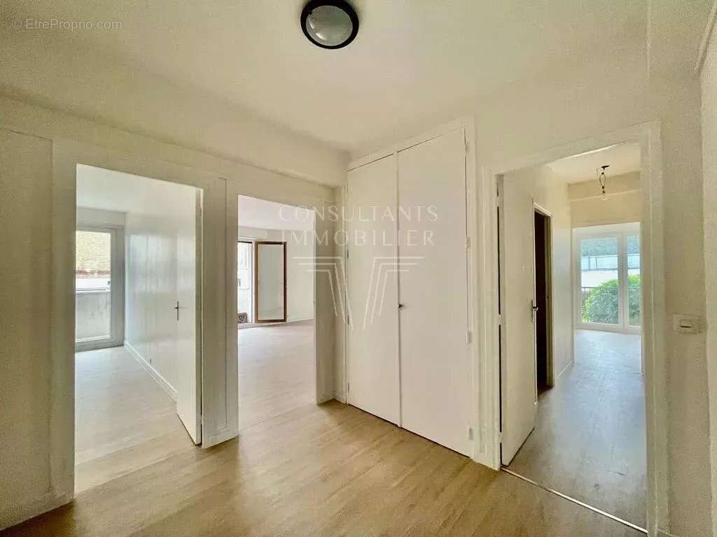 Appartement à SAINT-CLOUD