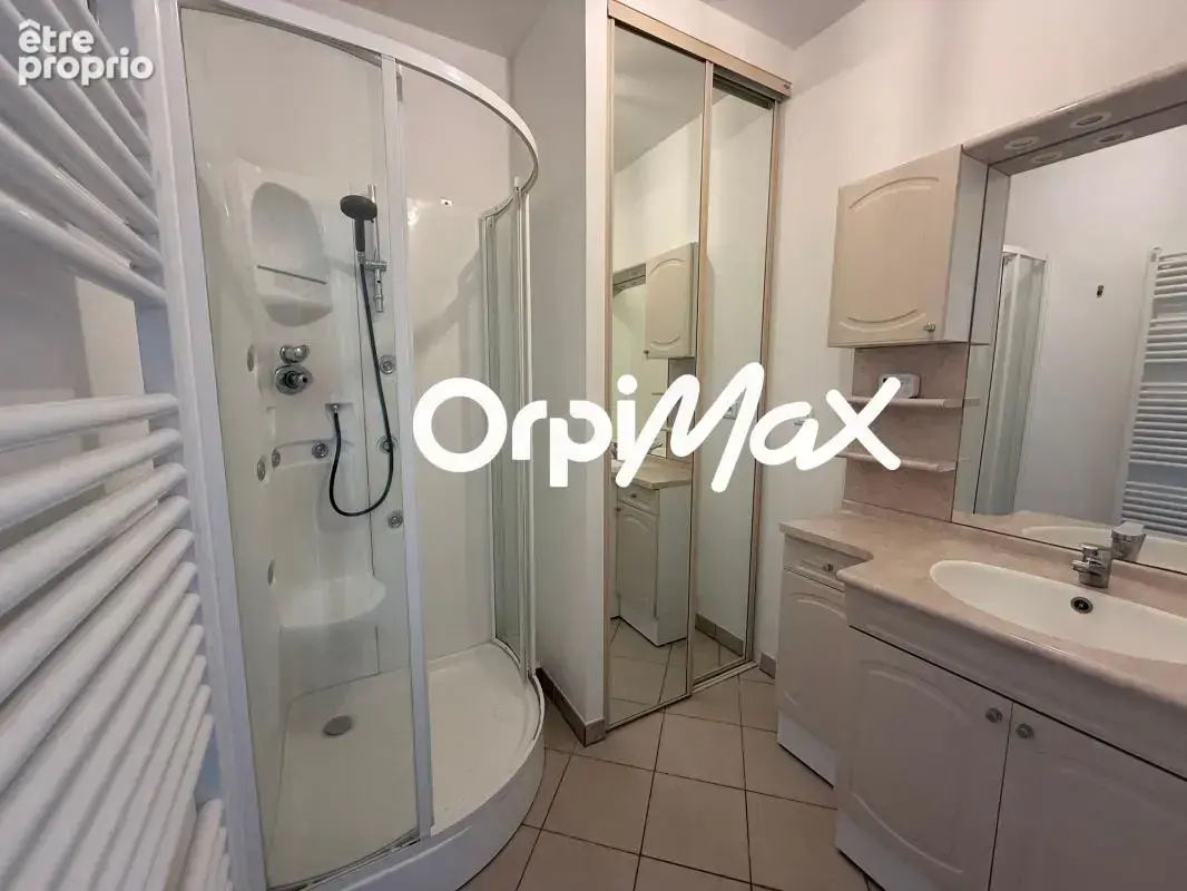 Appartement À Vendre - photo 4