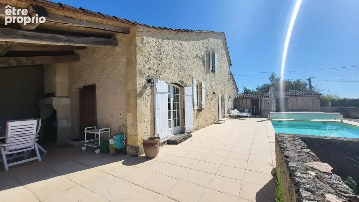 Maison à VILLEFRANCHE-DE-LONCHAT