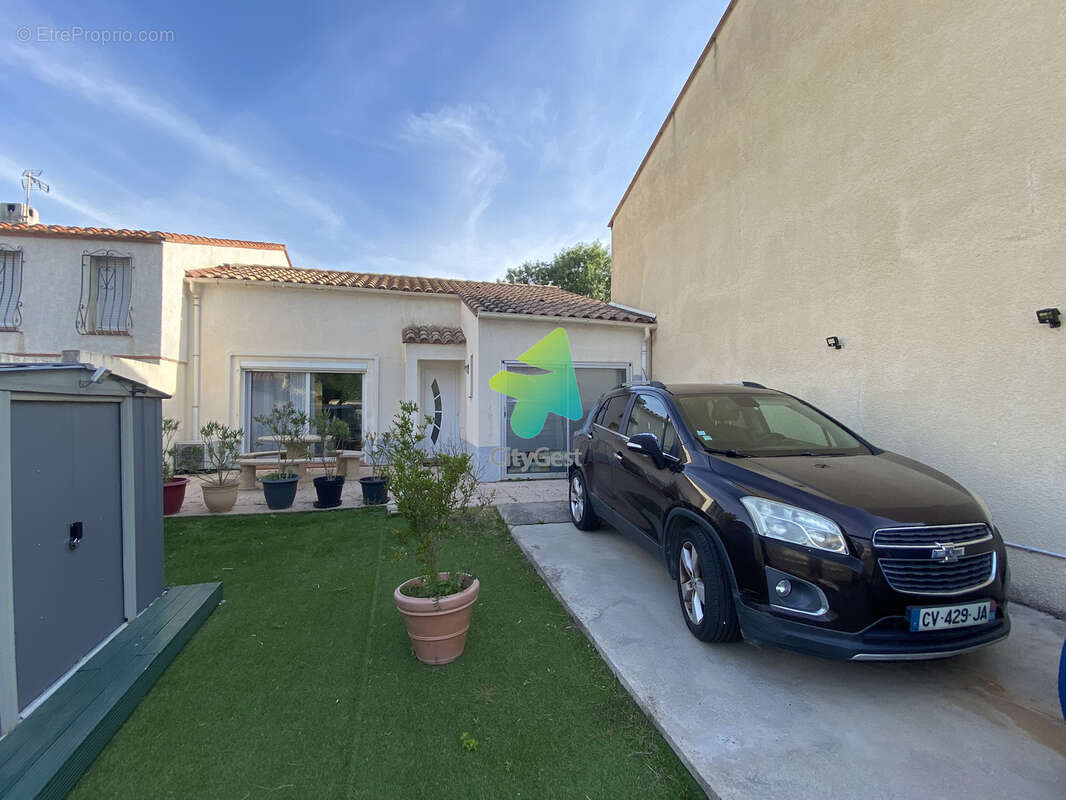 Maison à CANET-EN-ROUSSILLON