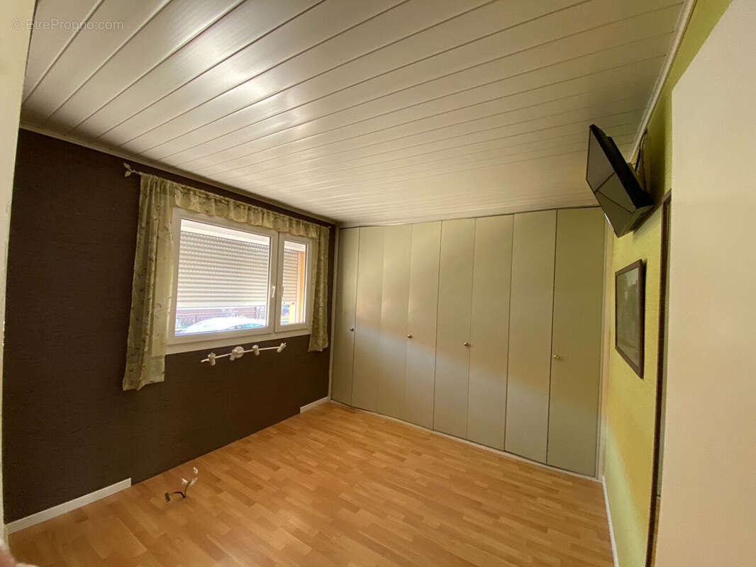 Maison familiale de 150 m² - Secteur calme, proche des commerces - photo 8