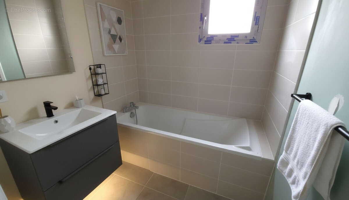 Maison à SAINT-JORY