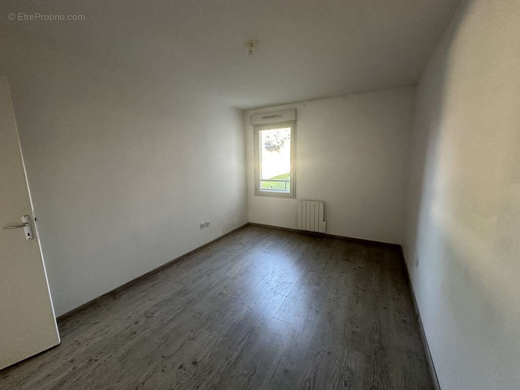 Appartement à SAINT-GENIS-LAVAL