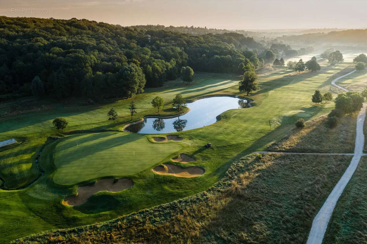 Maison à SAINT-GERMAIN-EN-LAYE