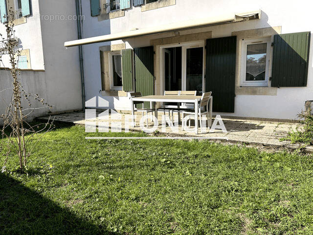 Appartement à SAINT-MARTIN-DE-RE