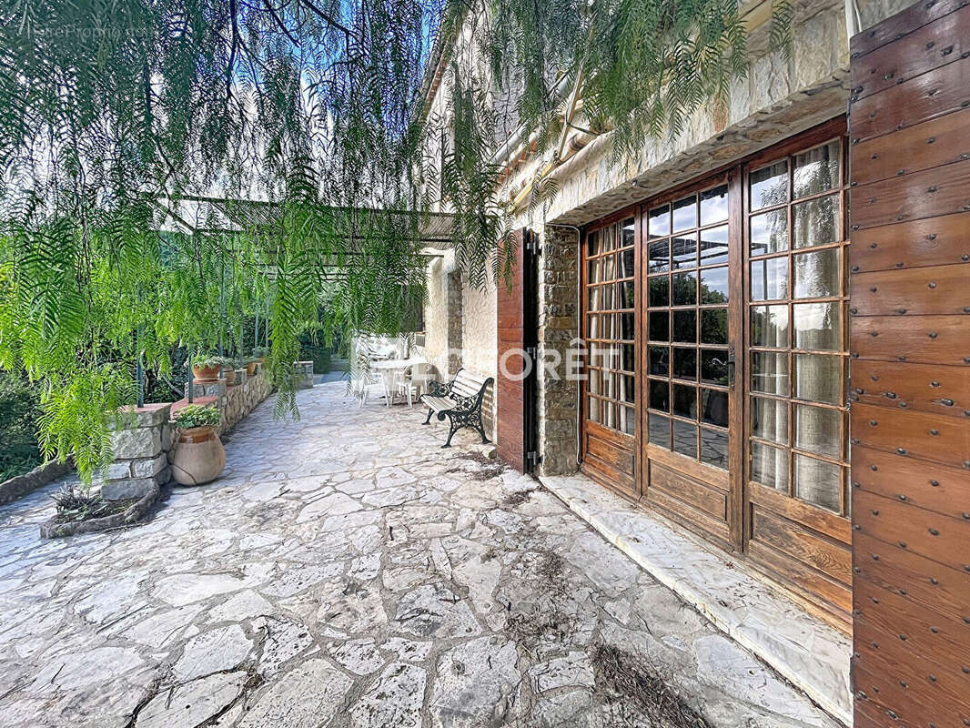 Maison à LA VALETTE-DU-VAR