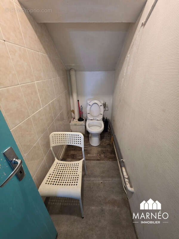 Appartement 220 m² à Reims  - photo 8