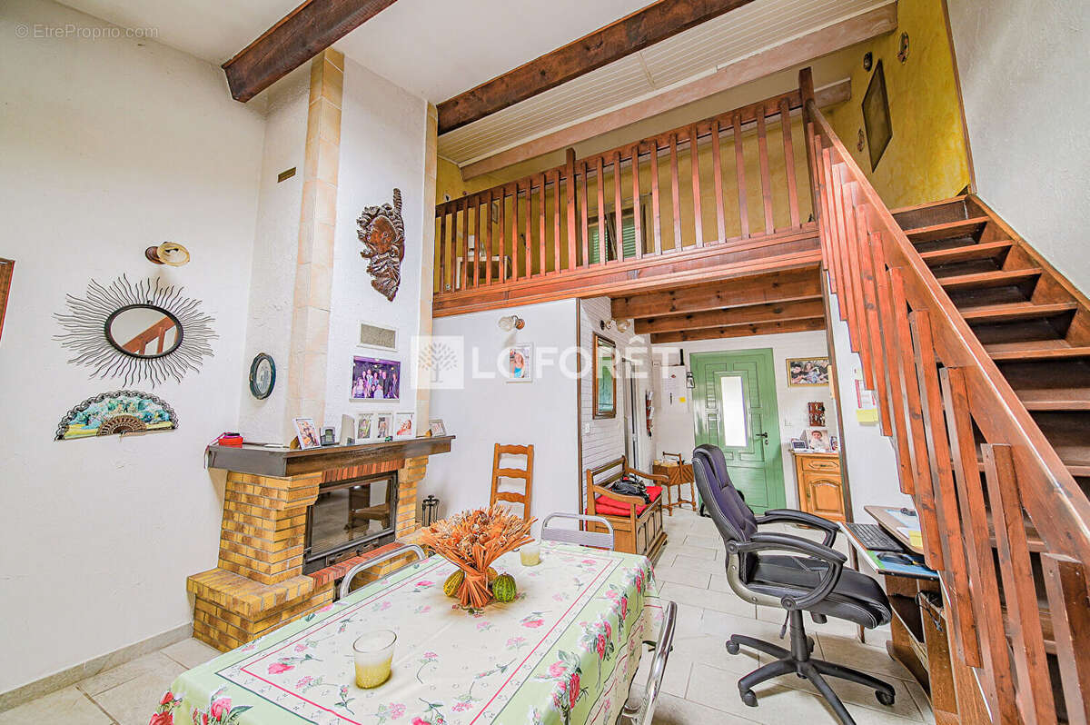 Maison 4 pièce(s) à BORGO Plaine - 120 m² - parcelle de 630 m2 - photo 3