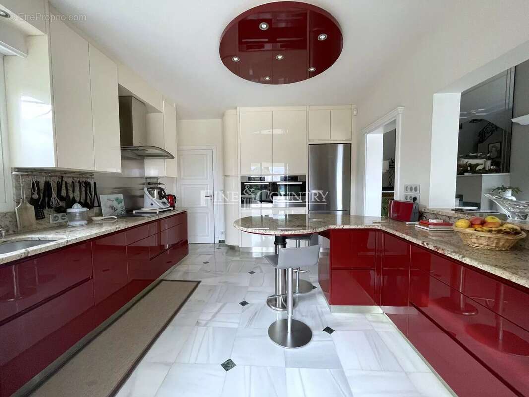 Maison à AURIBEAU-SUR-SIAGNE