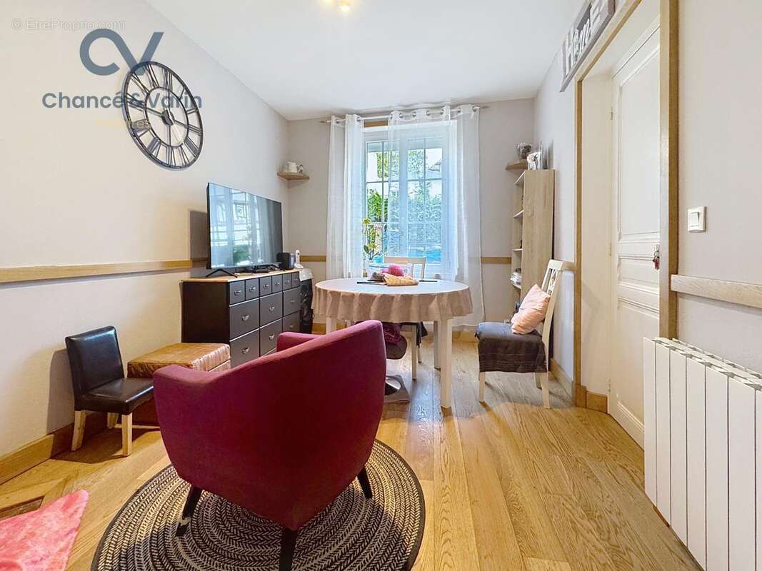 Appartement 76 m² à Lisieux  - photo 6