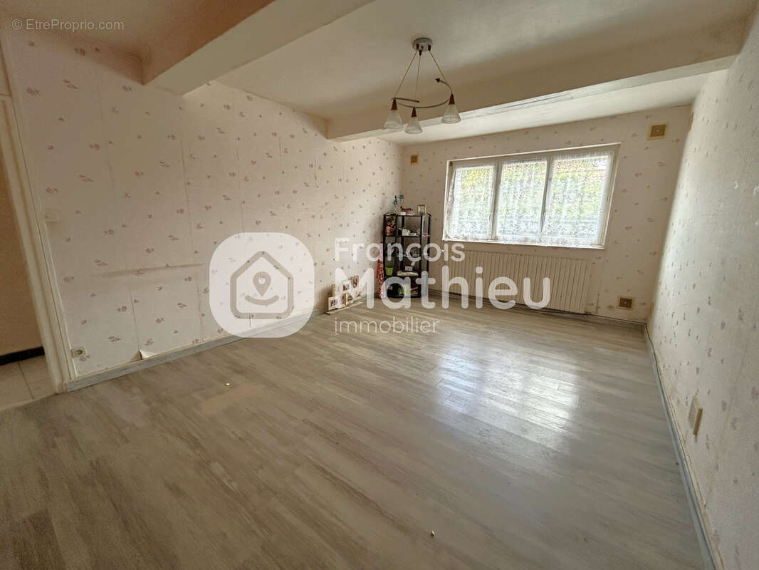 Appartement à VILLARS-LES-DOMBES