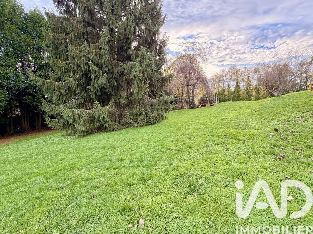 Photo 1 - Terrain à COUZEIX