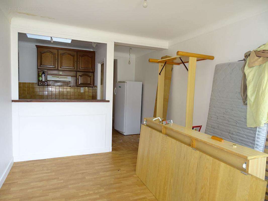 Immeuble Montignac Lascaux 7 pièce(s) 169 m2 - photo 8