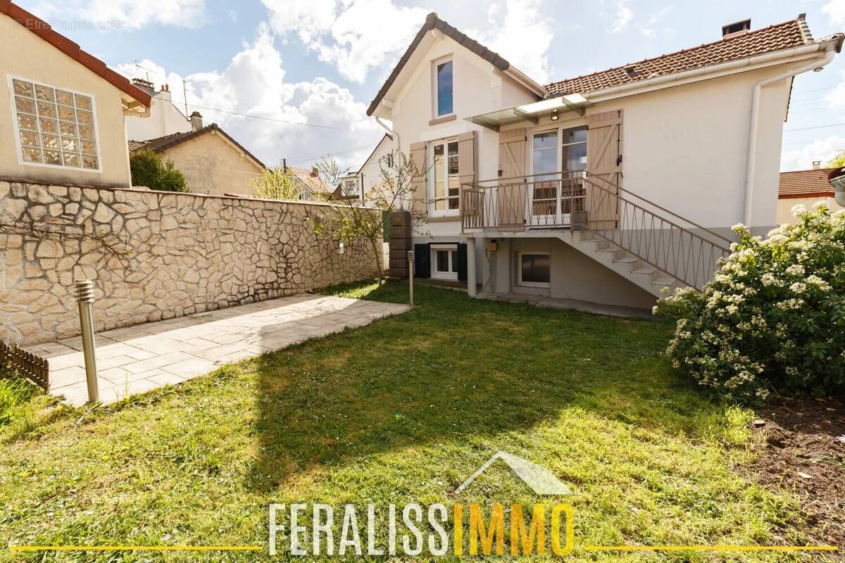 Maison à CONFLANS-SAINTE-HONORINE