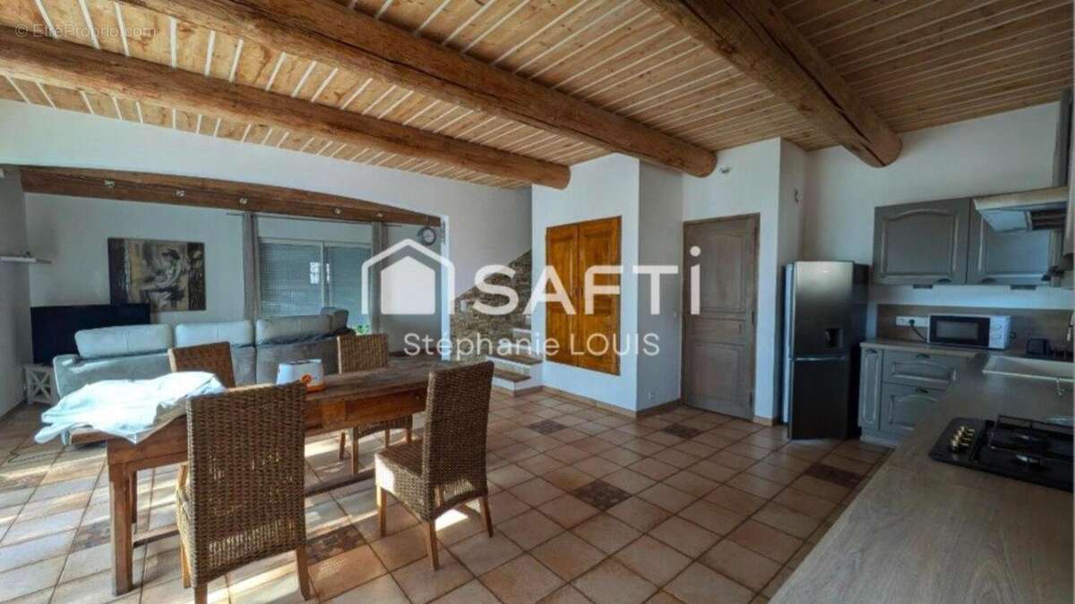 Photo 2 - Maison à LA MOTTE