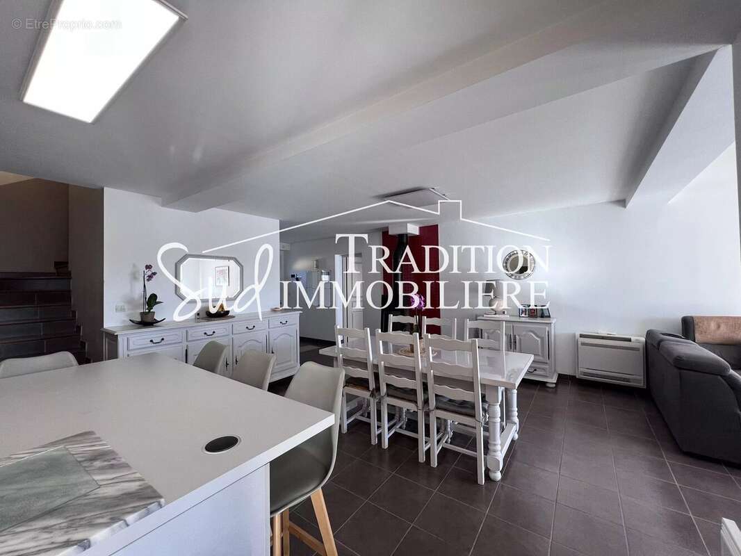 Maison à MAUSSANE-LES-ALPILLES
